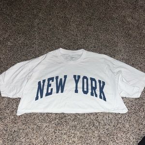 Brandy Melville cropped tee